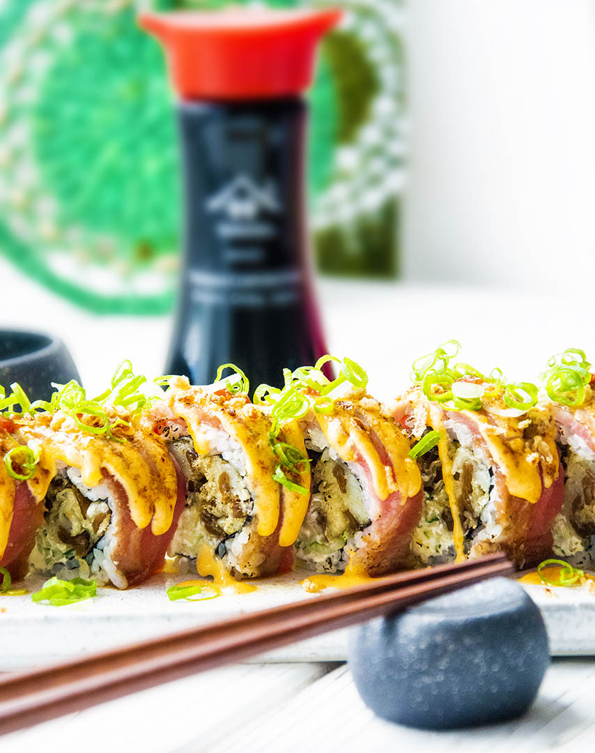 Ф'южн роли з азійськими соусами